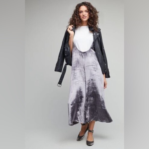 MAEVE by ANTHROPOLOGIE Crushed Velvet Wide Leg Jumpsuit in Silver - Picture 1 of 7